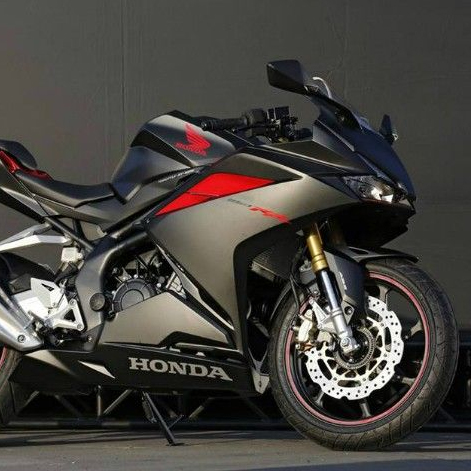 Diekspor ke Jepang saja, Honda CBR250RR Dikirim Dalam Kondisi Terurai Toko Mobil