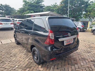 2015 Toyota Avanza 1.3 E M/T Bergaransi