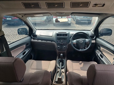 2015 Toyota Avanza 1.3 E M/T Bergaransi