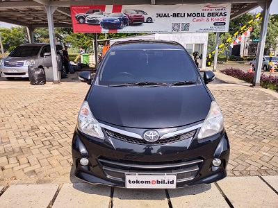 Toyota Avanza Veloz 1.5 AT 2015  Bergaransi