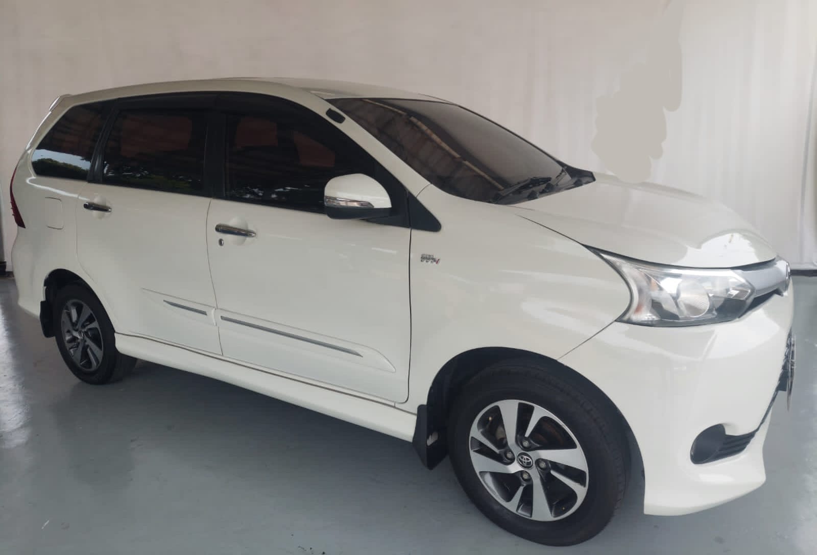 2016 Toyota Avanza 1.5 Veloz M/T Bergaransi