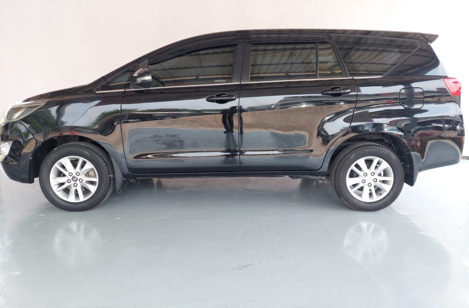 2018 Toyota Innova Reborn V 2.0 M/T Bergaransi