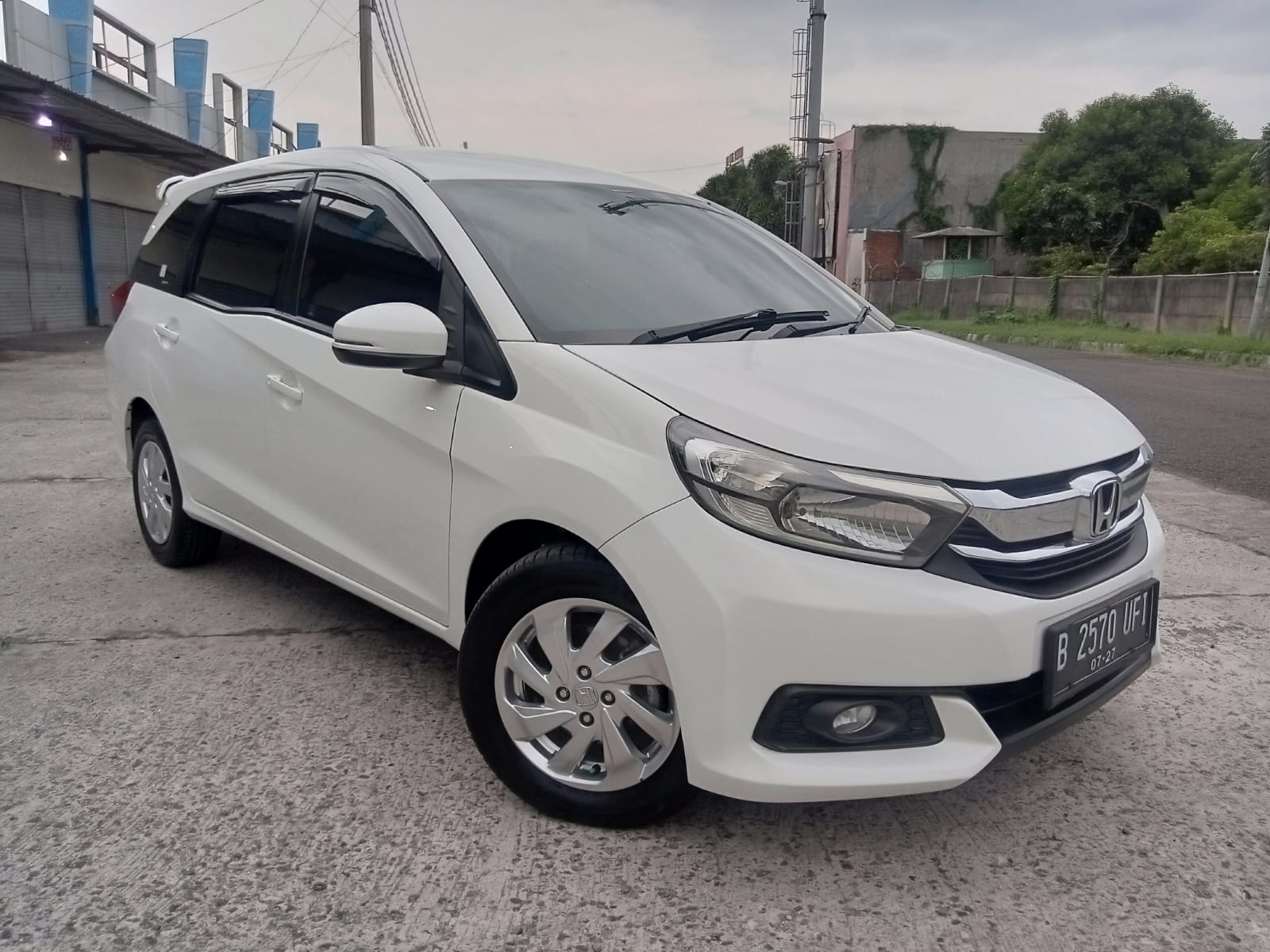 2017 Honda Mobilio E 1.5 CVT