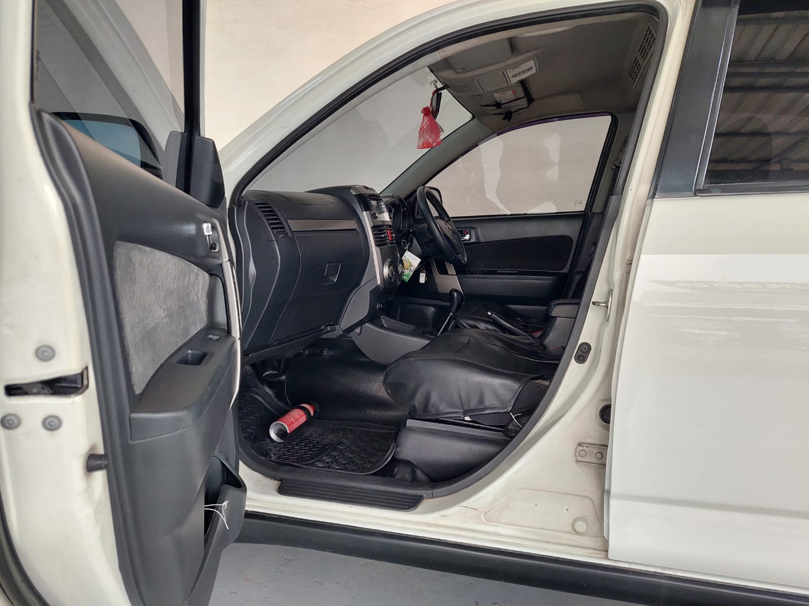 2014 Daihatsu Terios Tx 1.5 M/T