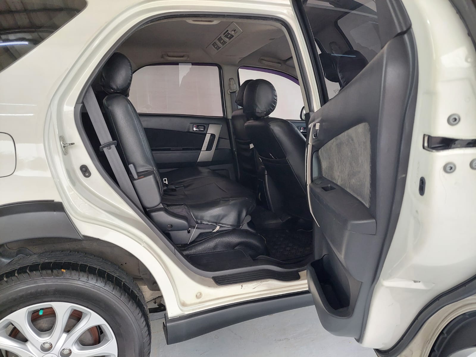 2014 Daihatsu Terios Tx 1.5 M/T