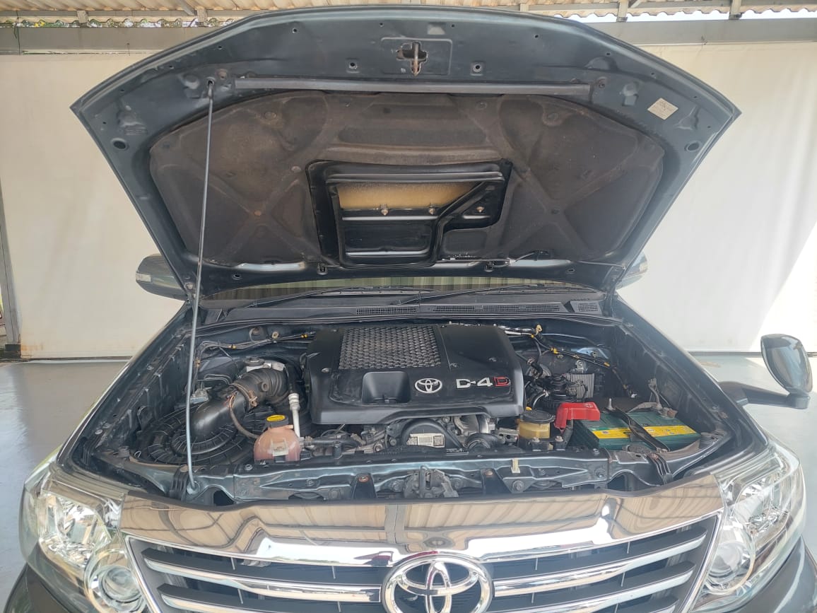 2013 Toyota Fortuner 2.5 TRD Sportivo M/T