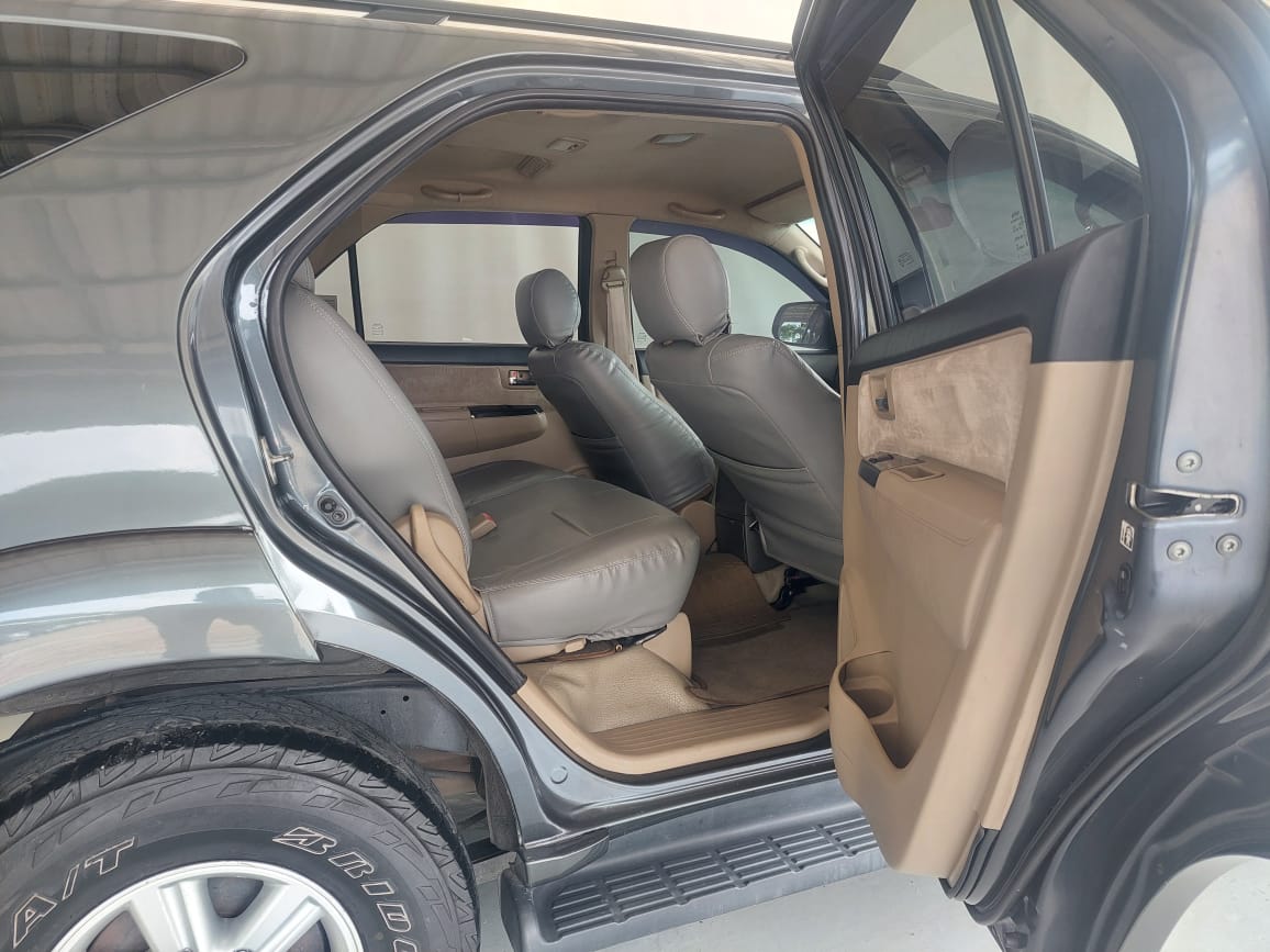 2013 Toyota Fortuner 2.5 TRD Sportivo M/T