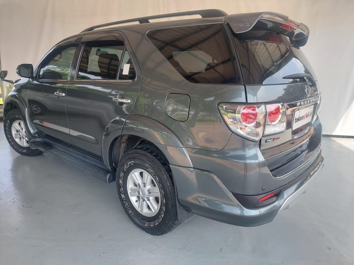 2013 Toyota Fortuner 2.5 TRD Sportivo M/T