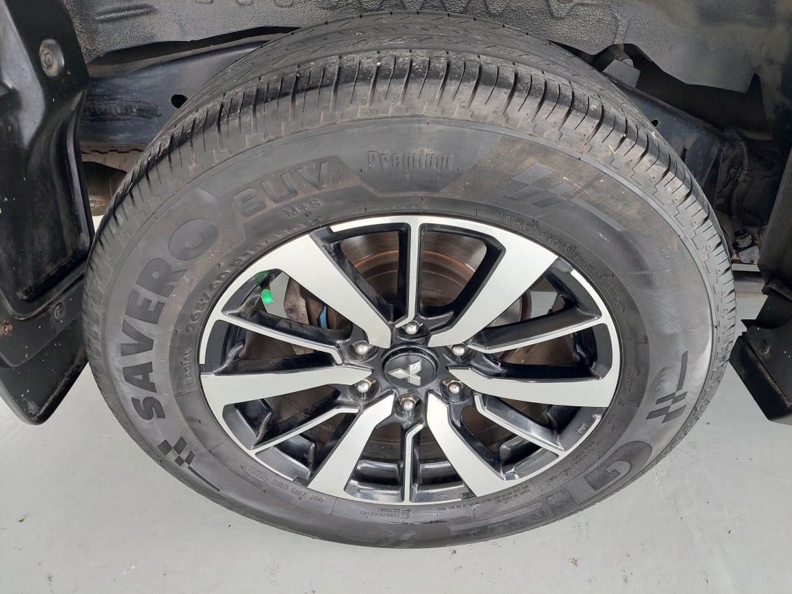 2016 Mitsubishi Pajero Sport Dakar 2.4 8A/T