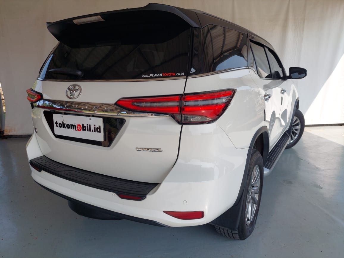 2021/2022 Toyota Fortuner VRZ 2.4 A/T Two Tone