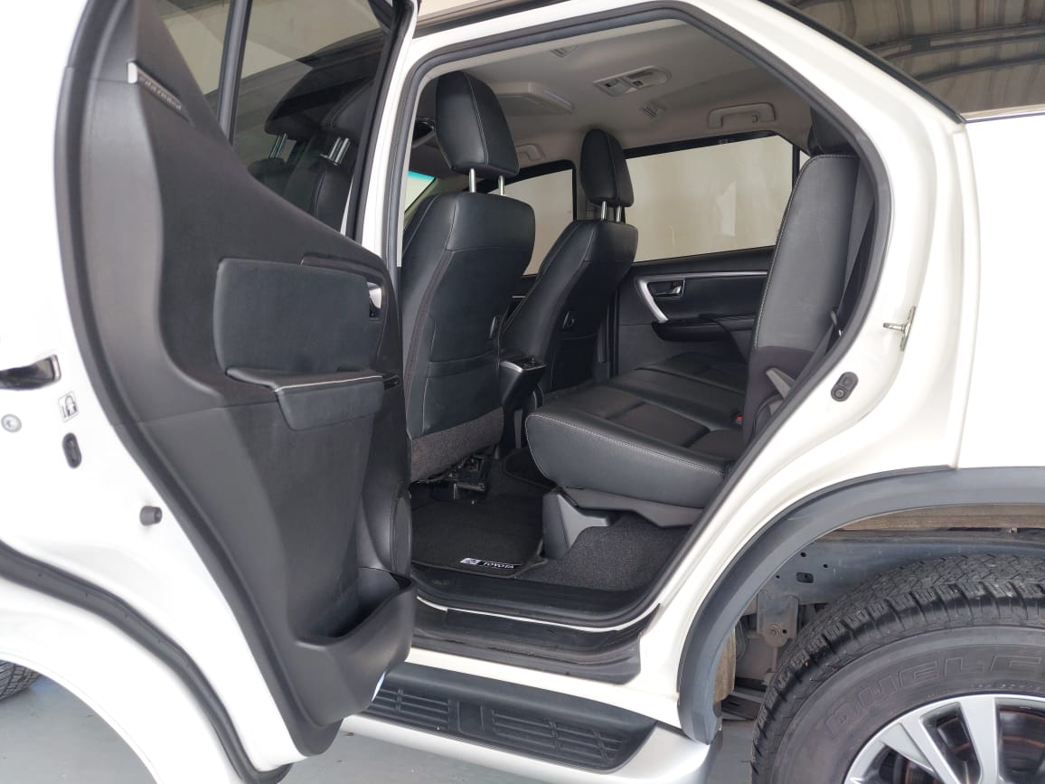 2021/2022 Toyota Fortuner VRZ 2.4 A/T Two Tone