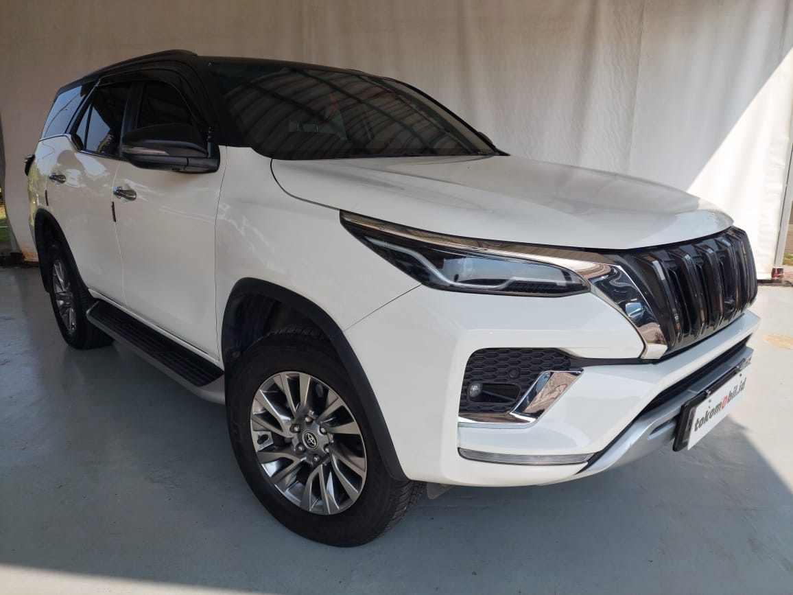 2021/2022 Toyota Fortuner VRZ 2.4 A/T Two Tone