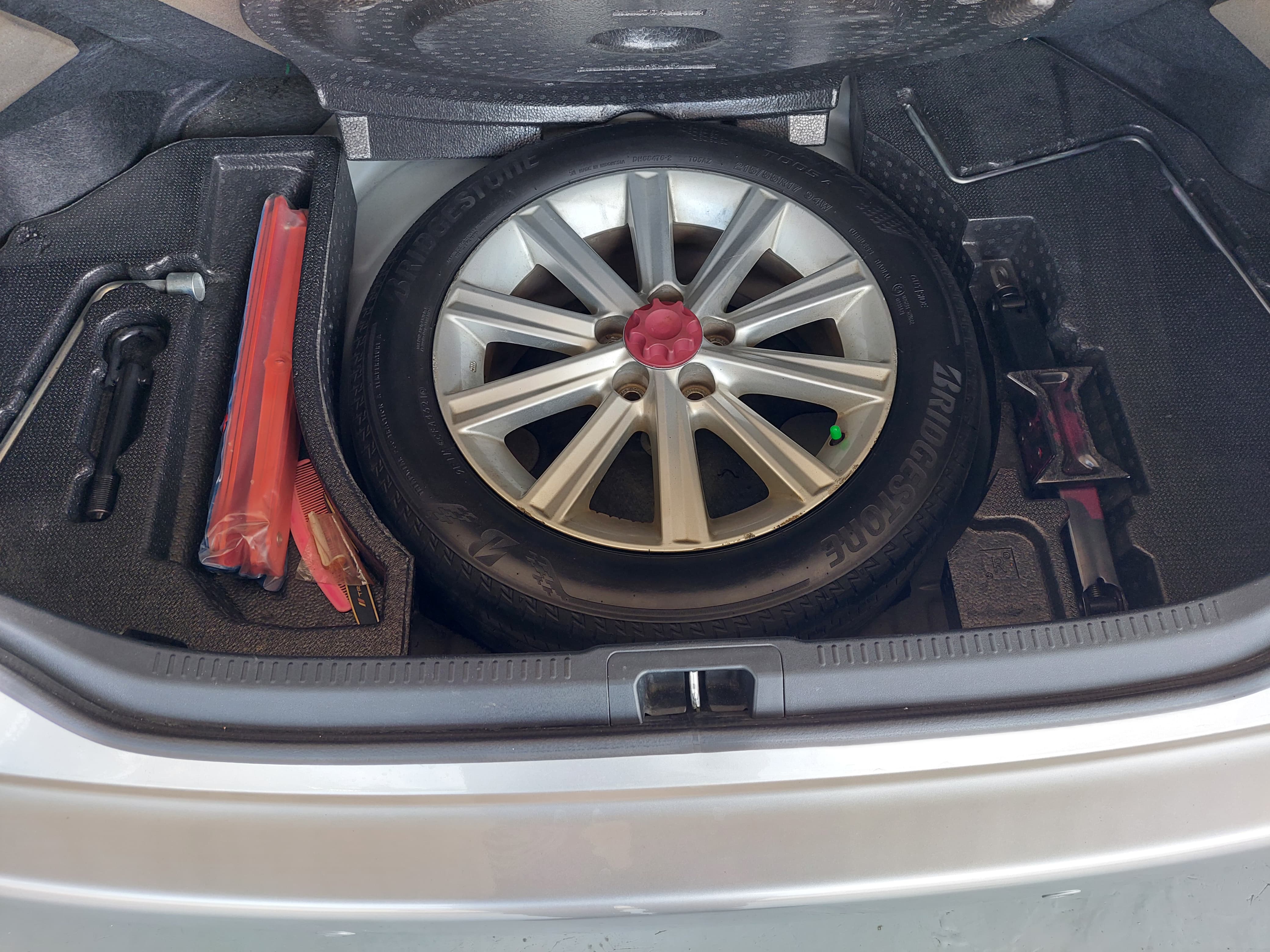 2014 Toyota Camry V 2.5 A/T (CBU)