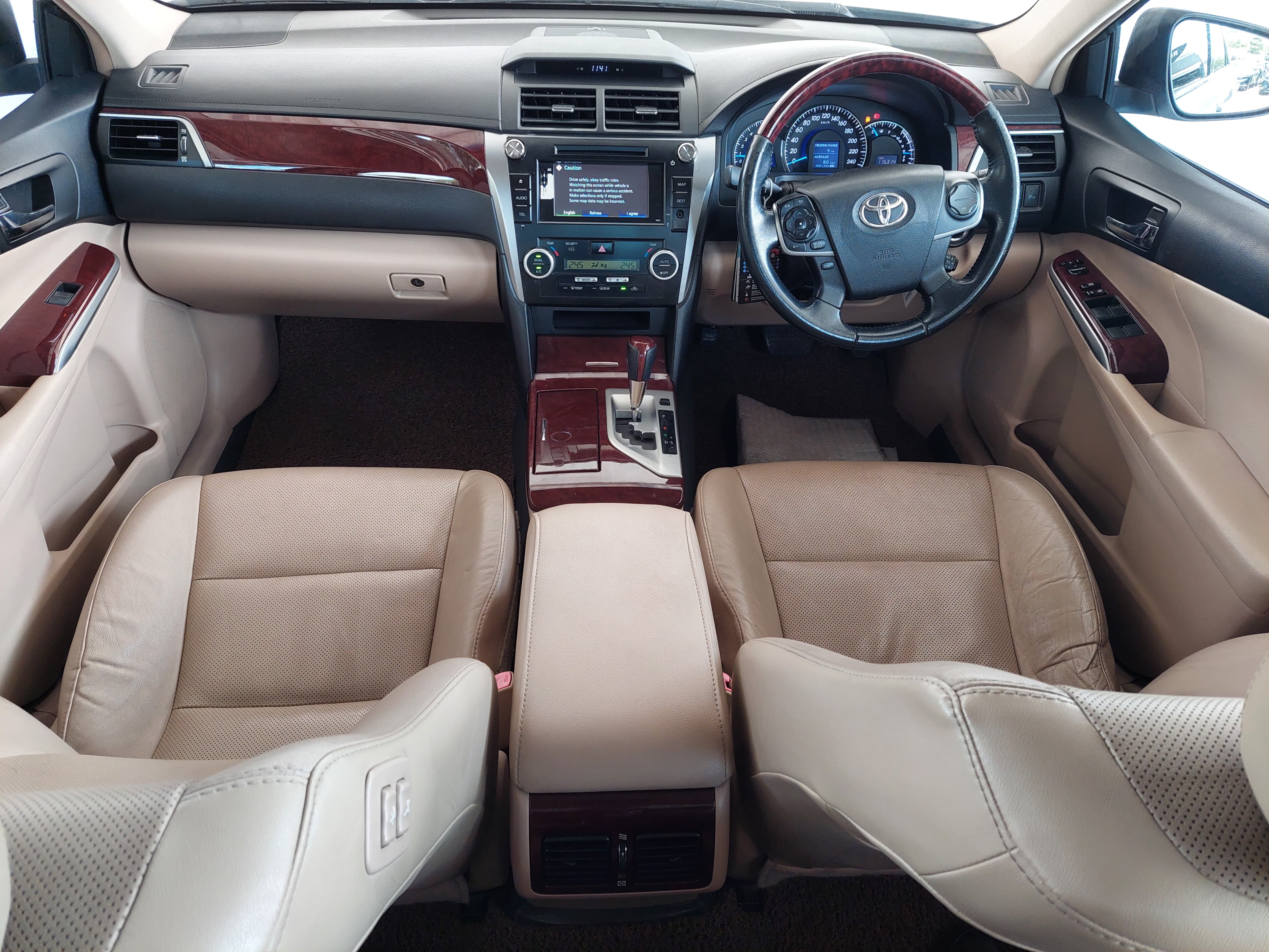 2014 Toyota Camry V 2.5 A/T (CBU)