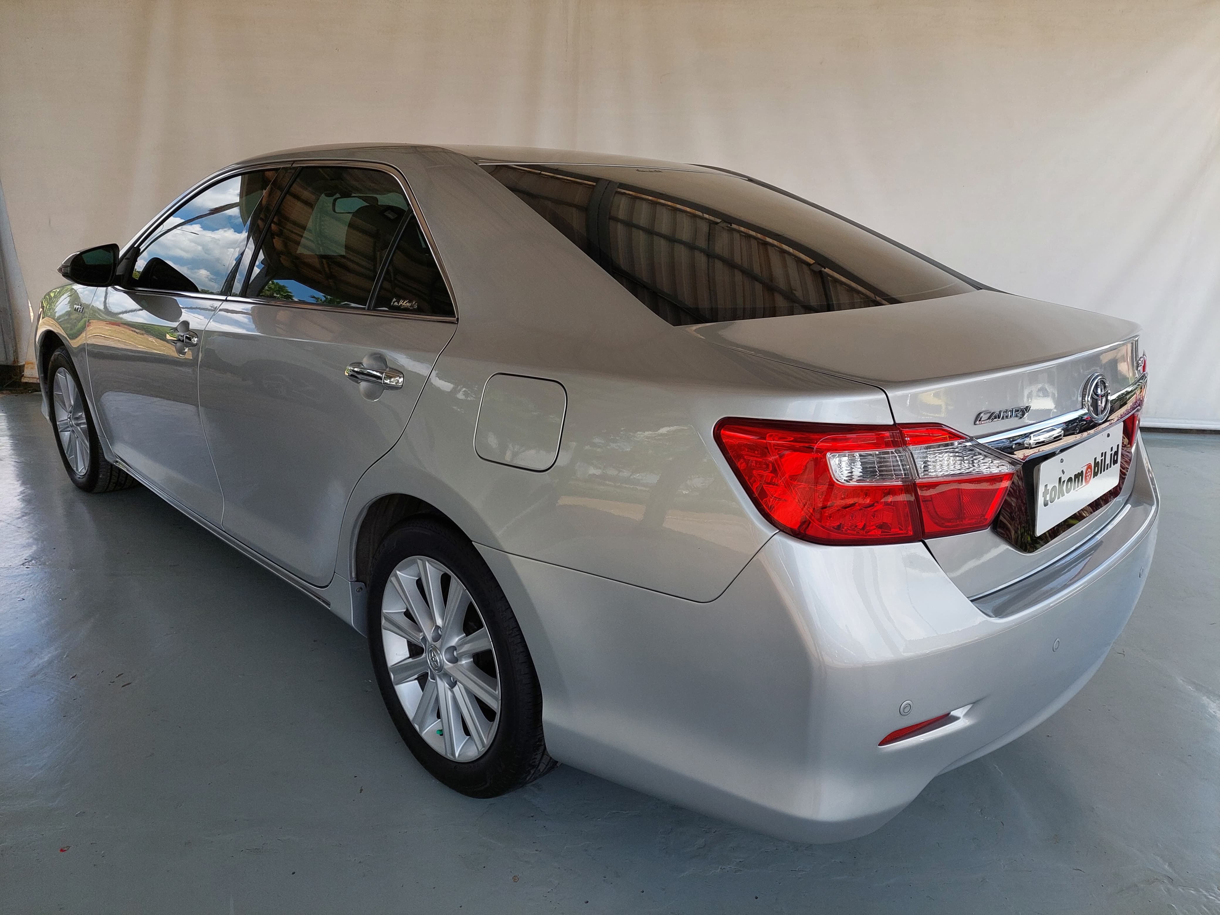2014 Toyota Camry V 2.5 A/T (CBU)