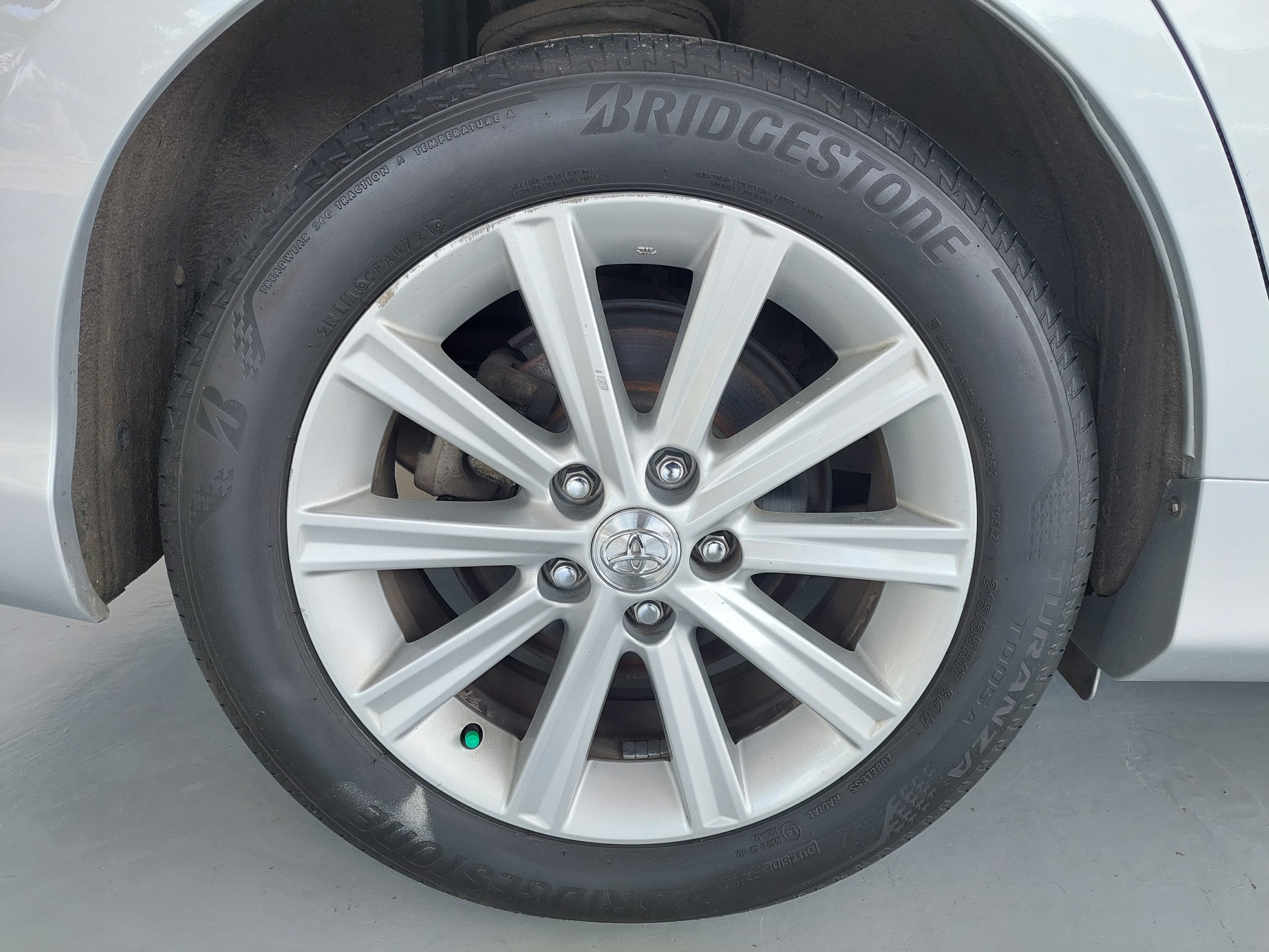 2014 Toyota Camry V 2.5 A/T (CBU)