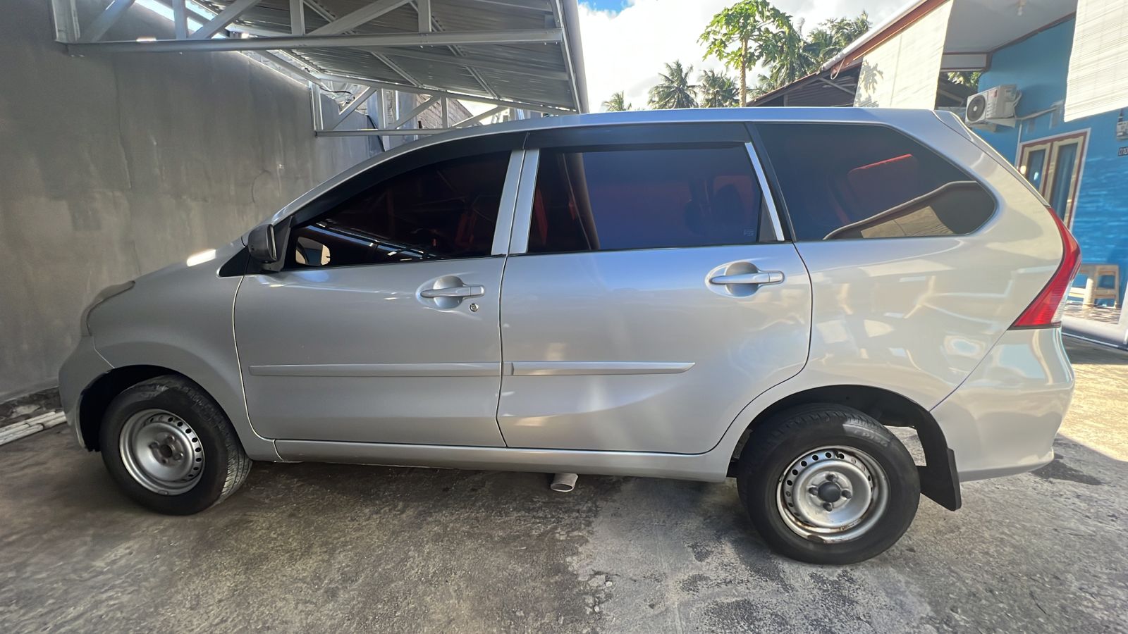 2012 Daihatsu Xenia X 1.3 M/T