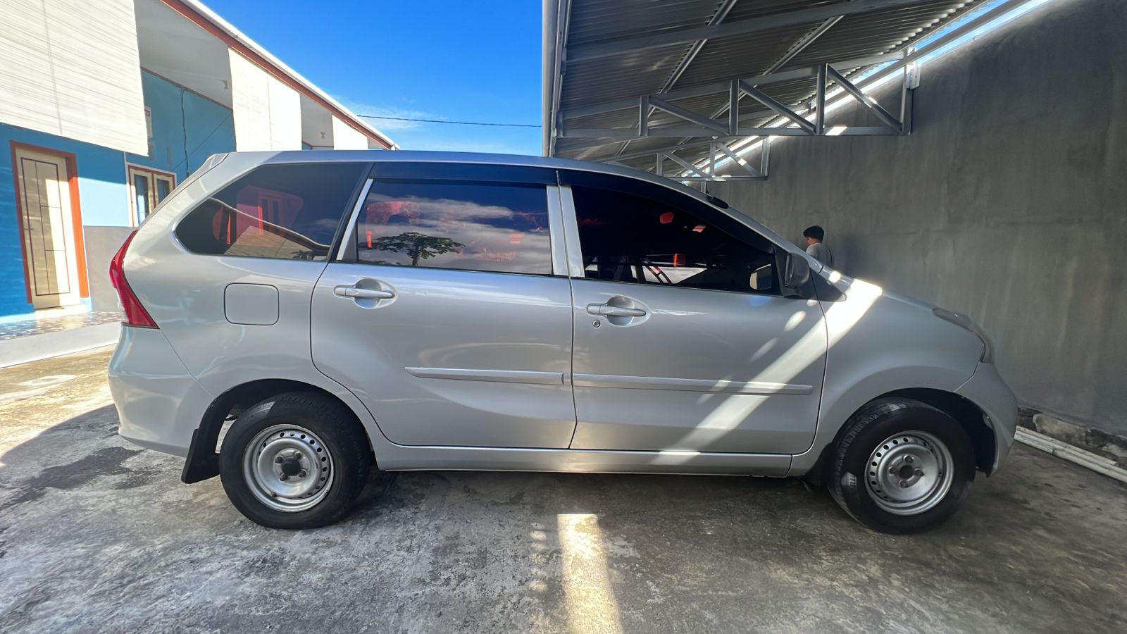 2012 Daihatsu Xenia X 1.3 M/T
