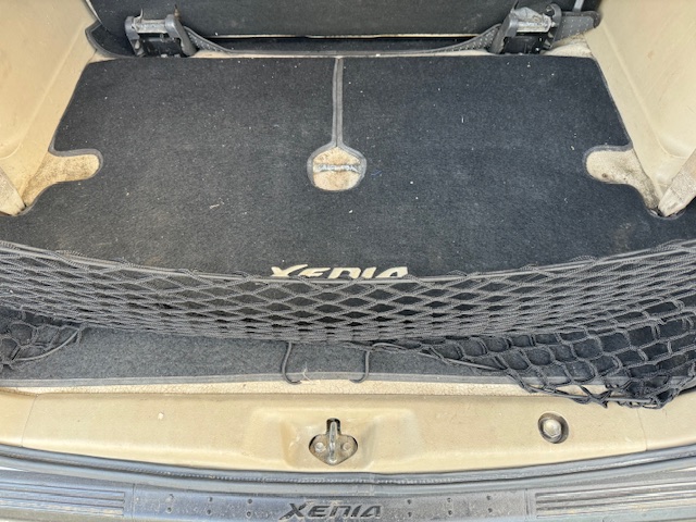 2015 Daihatsu Xenia R 1.3 M/T