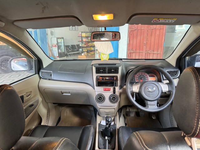2015 Daihatsu Xenia R 1.3 M/T