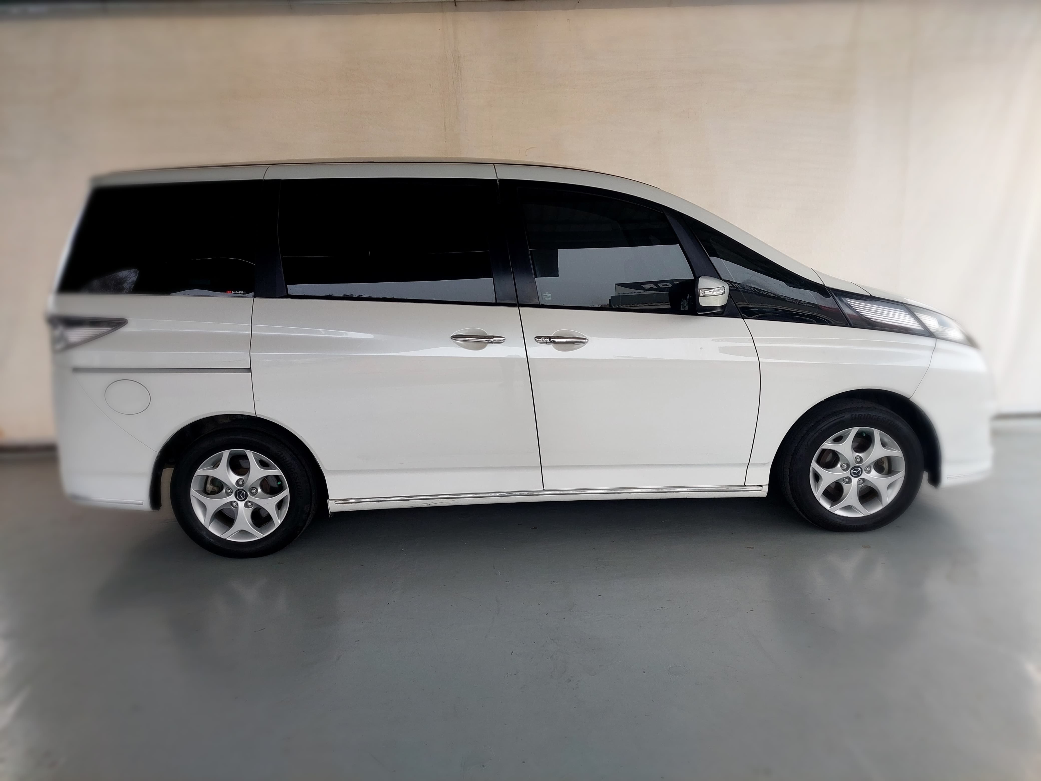 2014 Mazda Biante 2.0L 6 A/T