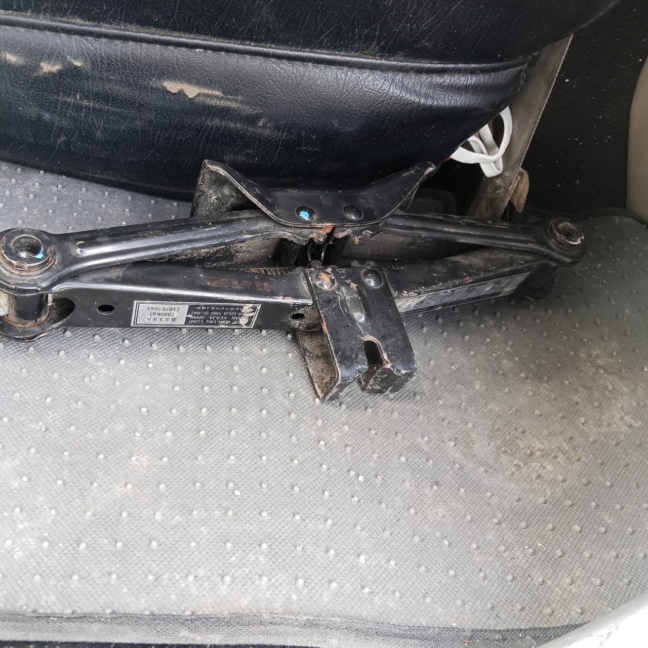 2012 Daihatsu Xenia R 1.3 M/T