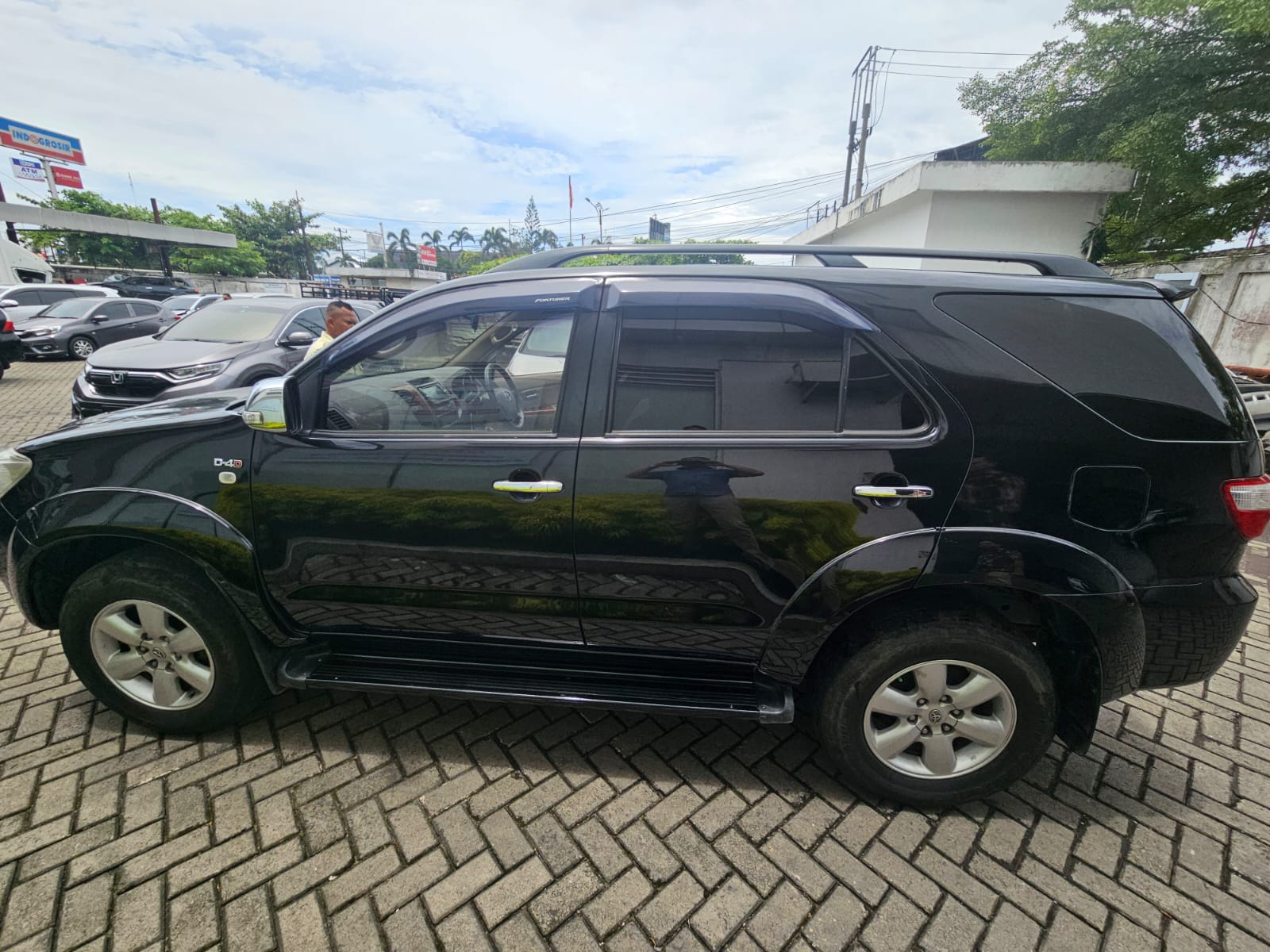 2009 Toyota Fortuner G 2.5 M/T