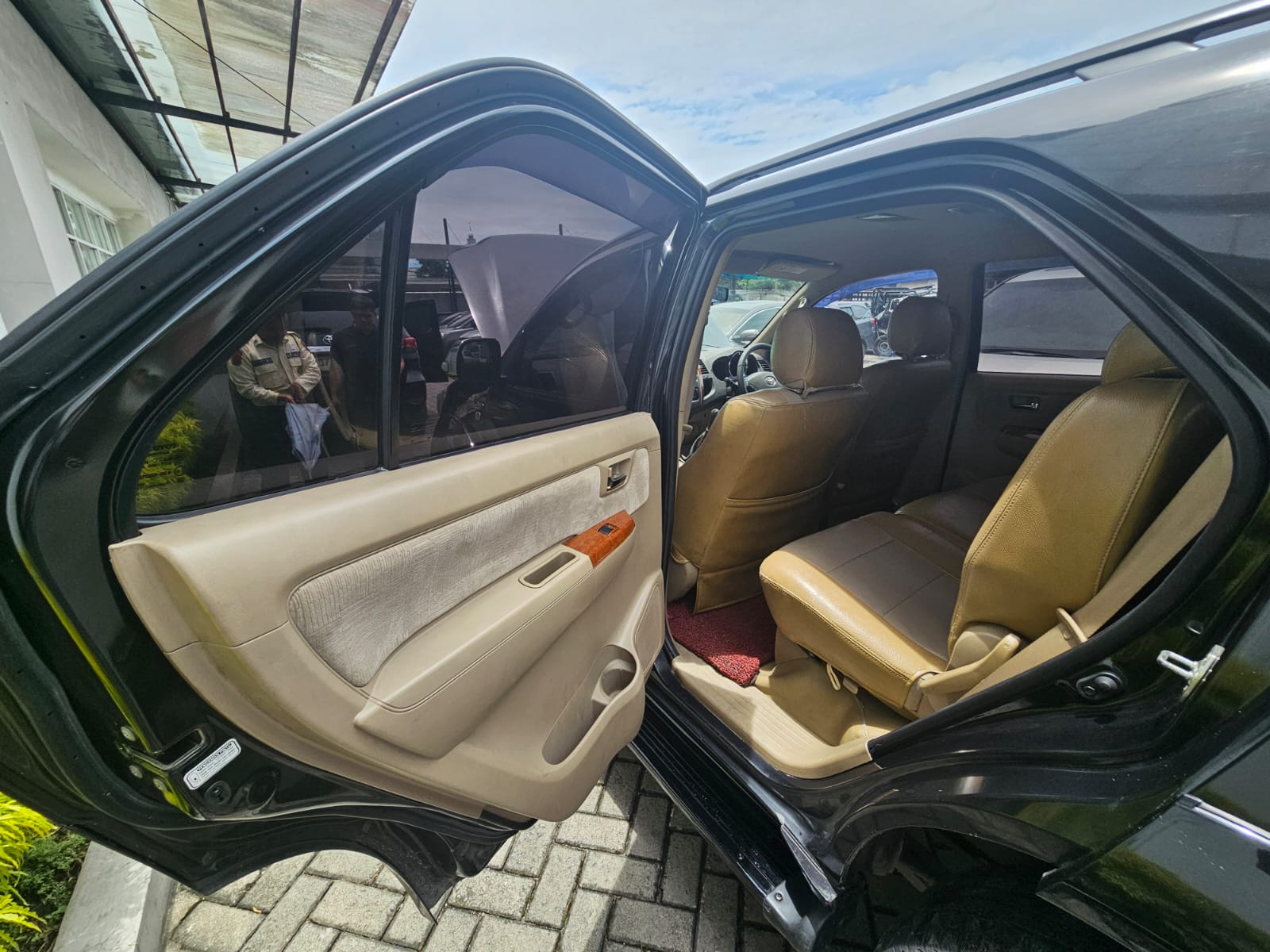 2009 Toyota Fortuner G 2.5 M/T