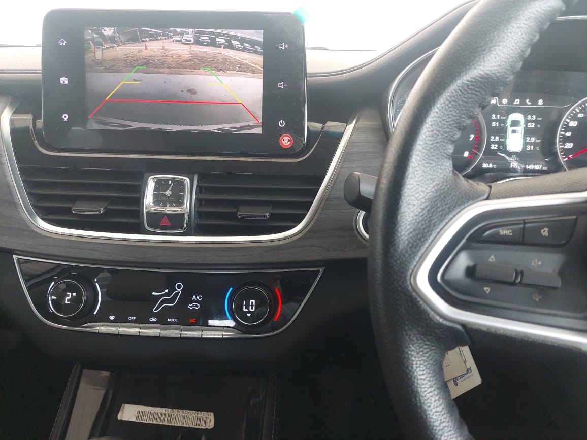 2019 Wuling Cortez 1.5 LT Lux CVT