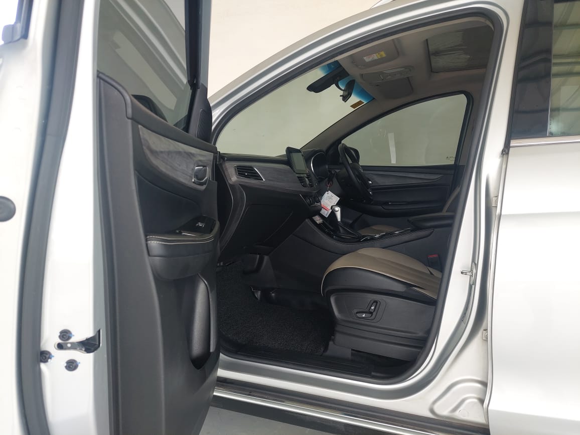 2019 Wuling Cortez 1.5 LT Lux CVT