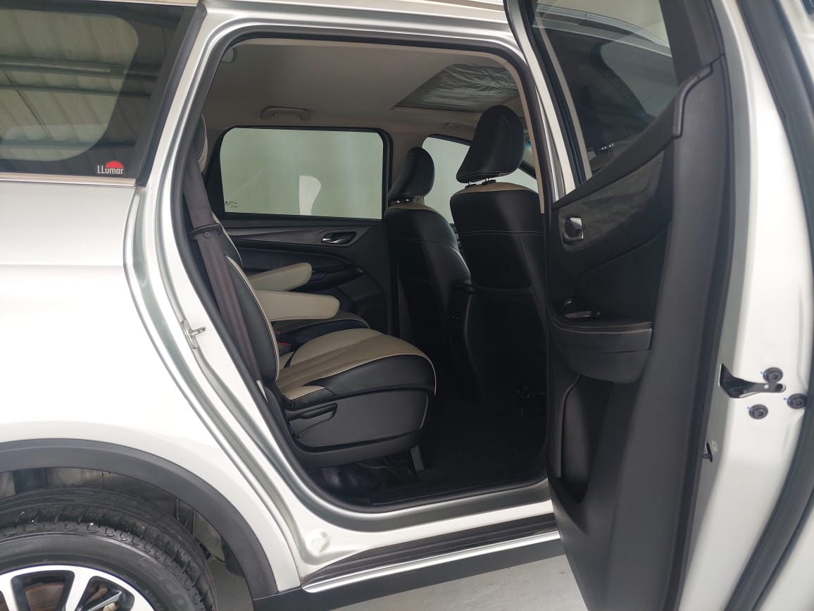 2019 Wuling Cortez 1.5 LT Lux CVT