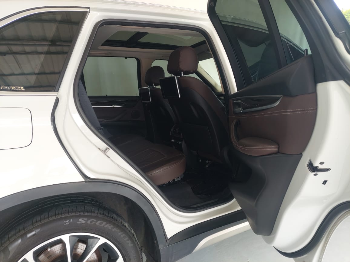 2015 BMW X5 3.0 Xdrive 35i AT