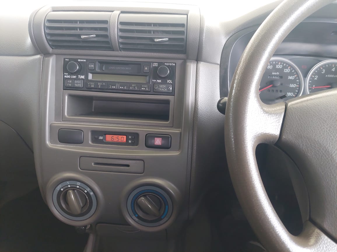 2011 Toyota Avanza G 1.3 M/T