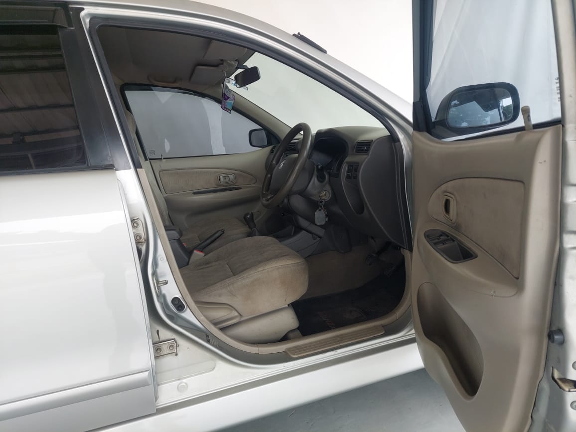 2011 Toyota Avanza G 1.3 M/T