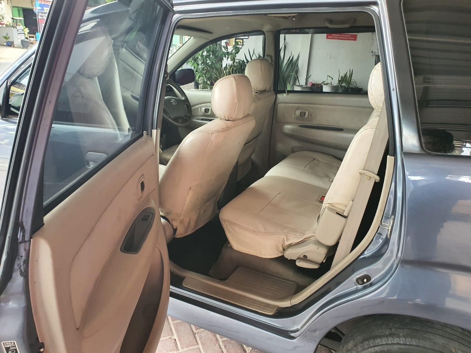 2011 Toyota Avanza G 1.3 M/T