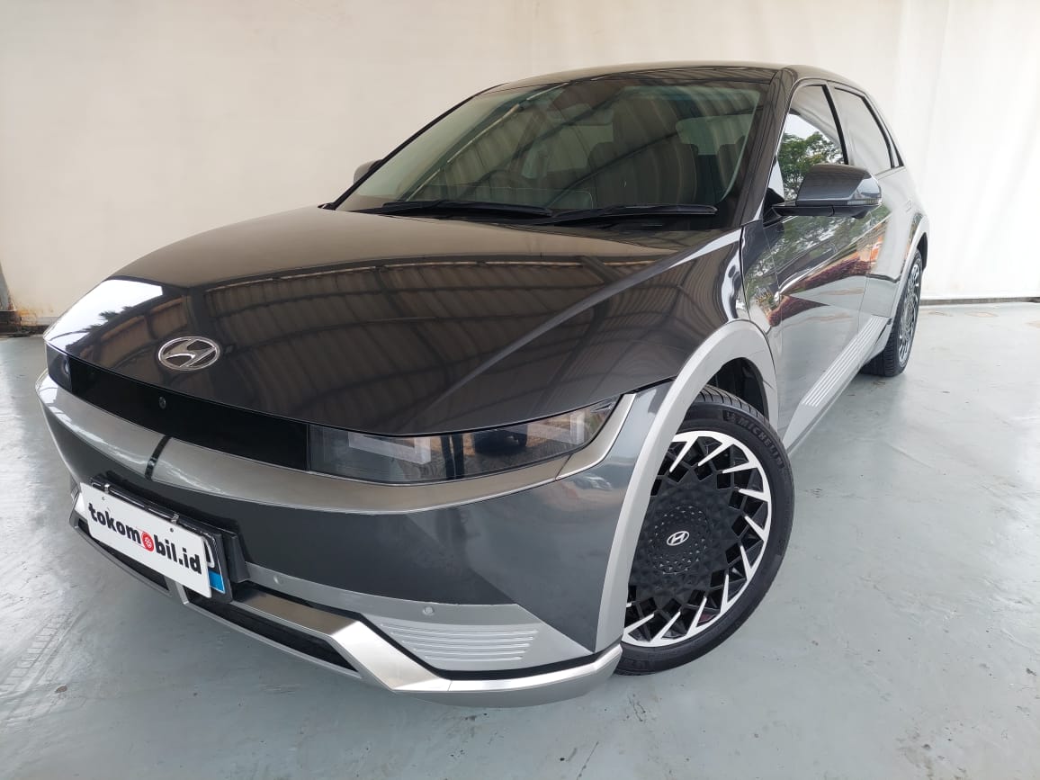 2023 Hyundai Ioniq 5 EV Long Range SIgnature AT