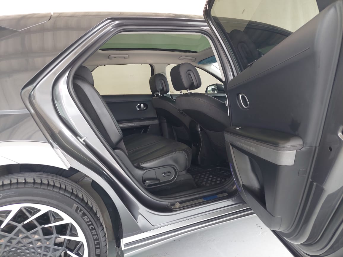 2023 Hyundai Ioniq 5 EV Long Range SIgnature AT