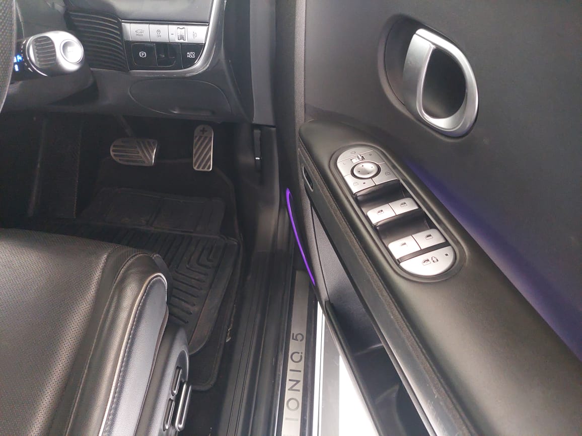 2023 Hyundai Ioniq 5 EV Long Range SIgnature AT