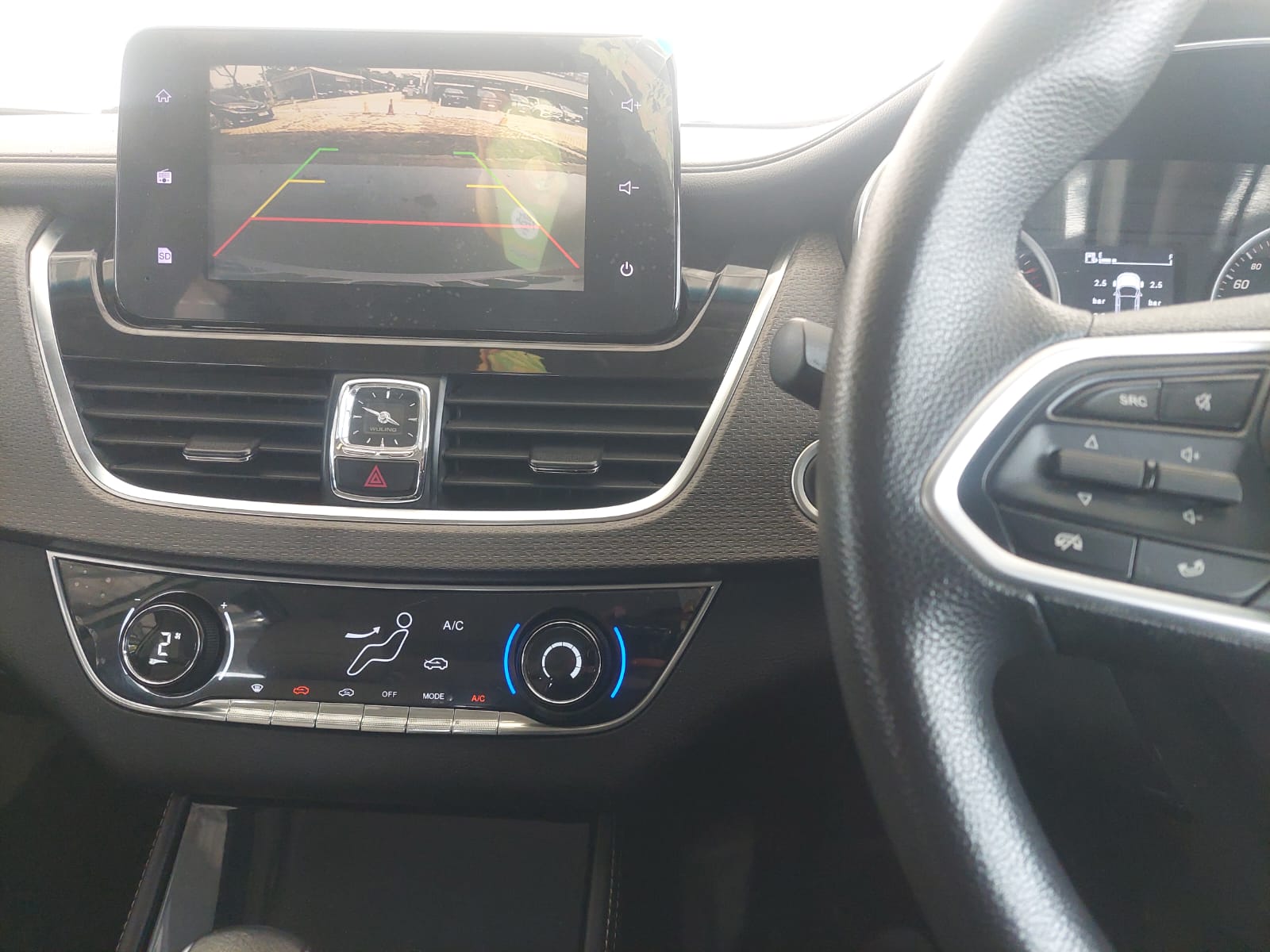 2019 Wuling Cortez 1.5CT Lux CVT