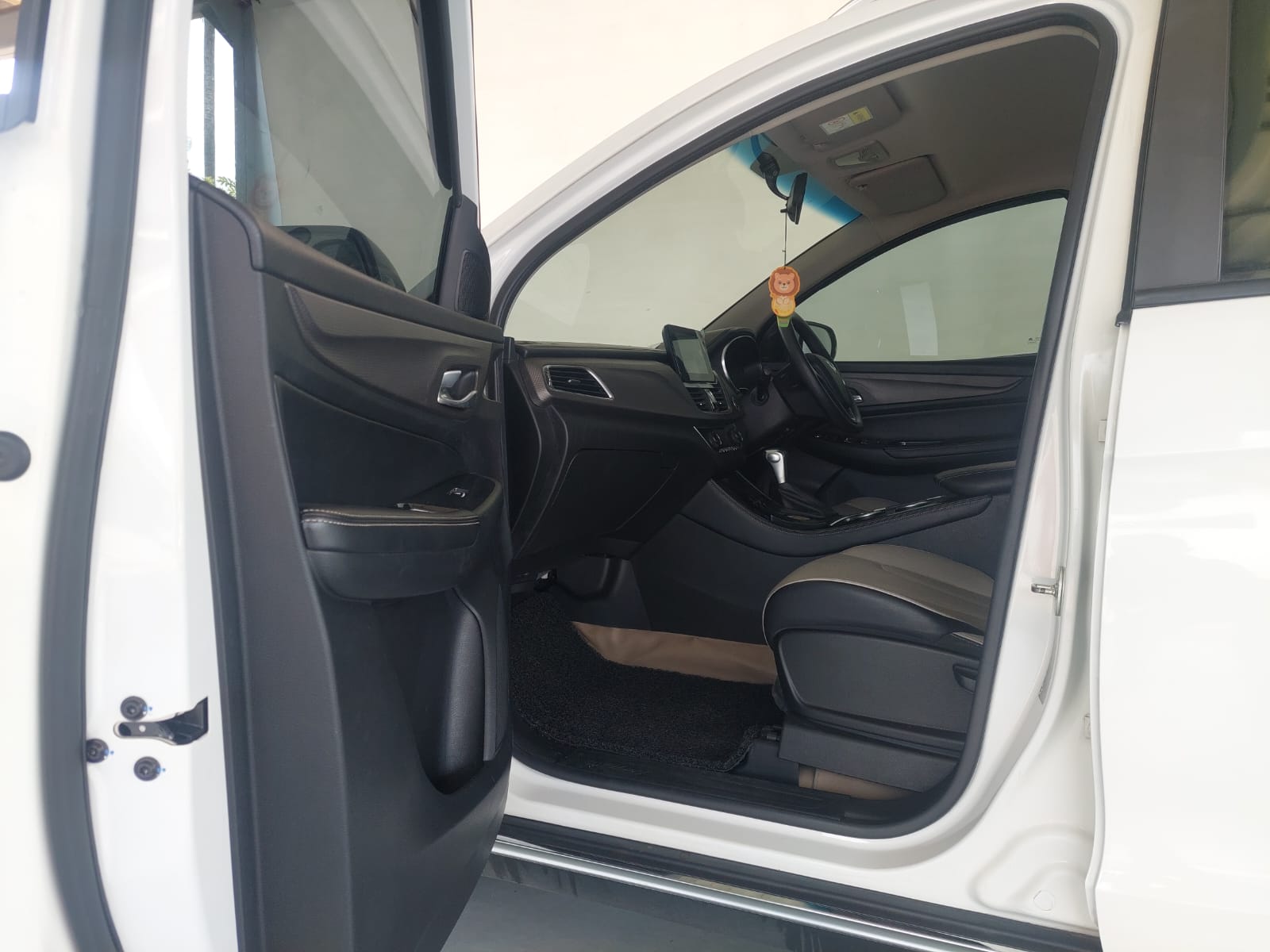 2019 Wuling Cortez 1.5CT Lux CVT