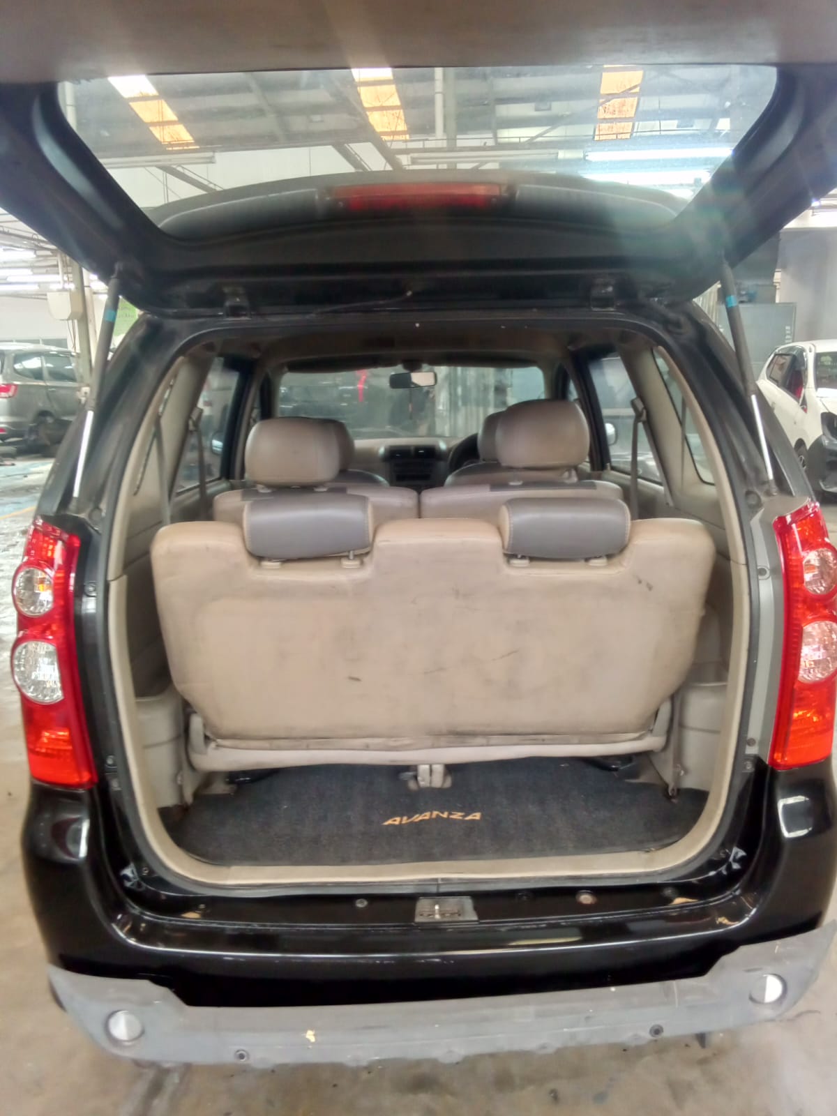 2011 Toyota Avanza G 1.3 M/T