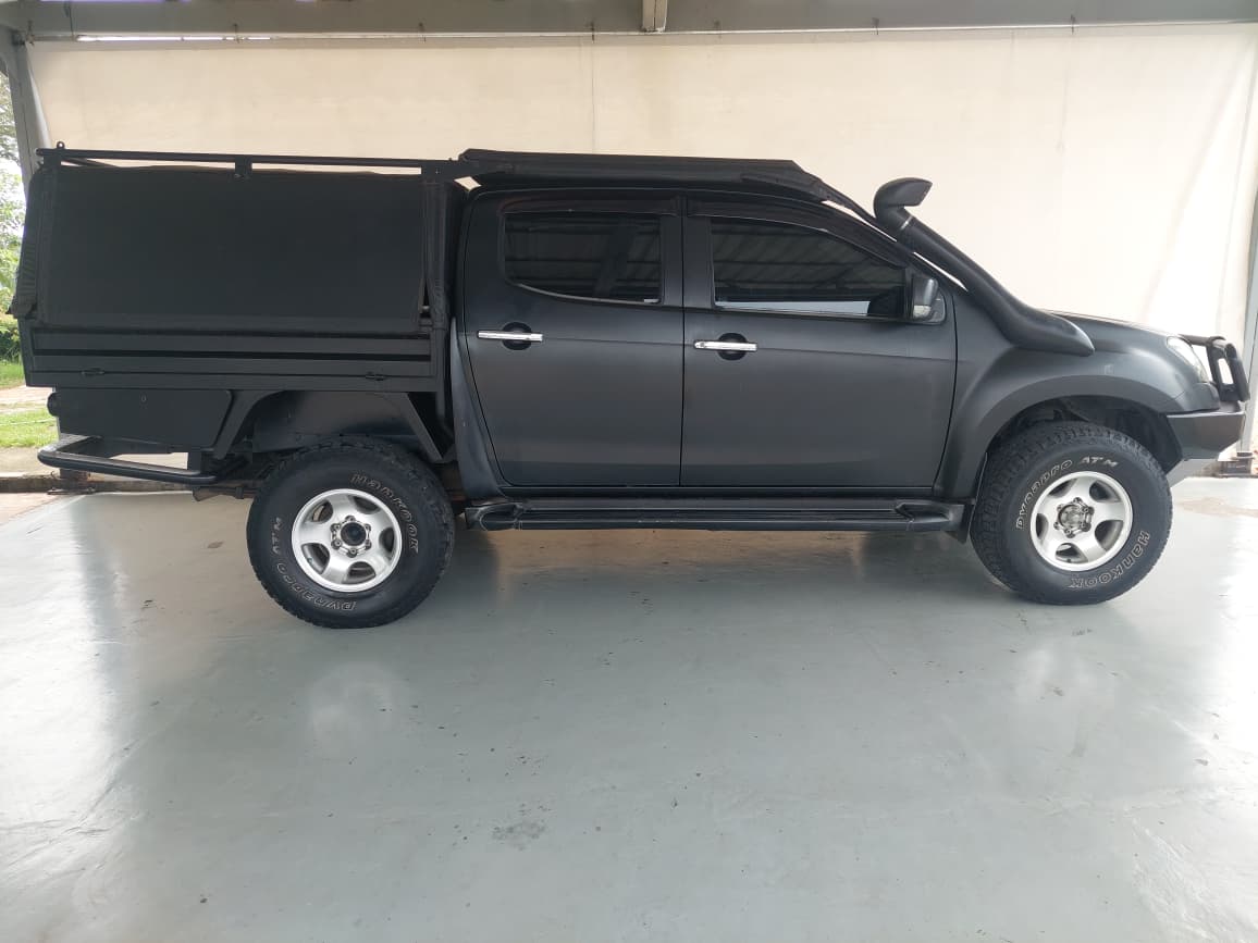 2013/2014 Isuzu D-Maxx 3.0 DC 4X4 A/T