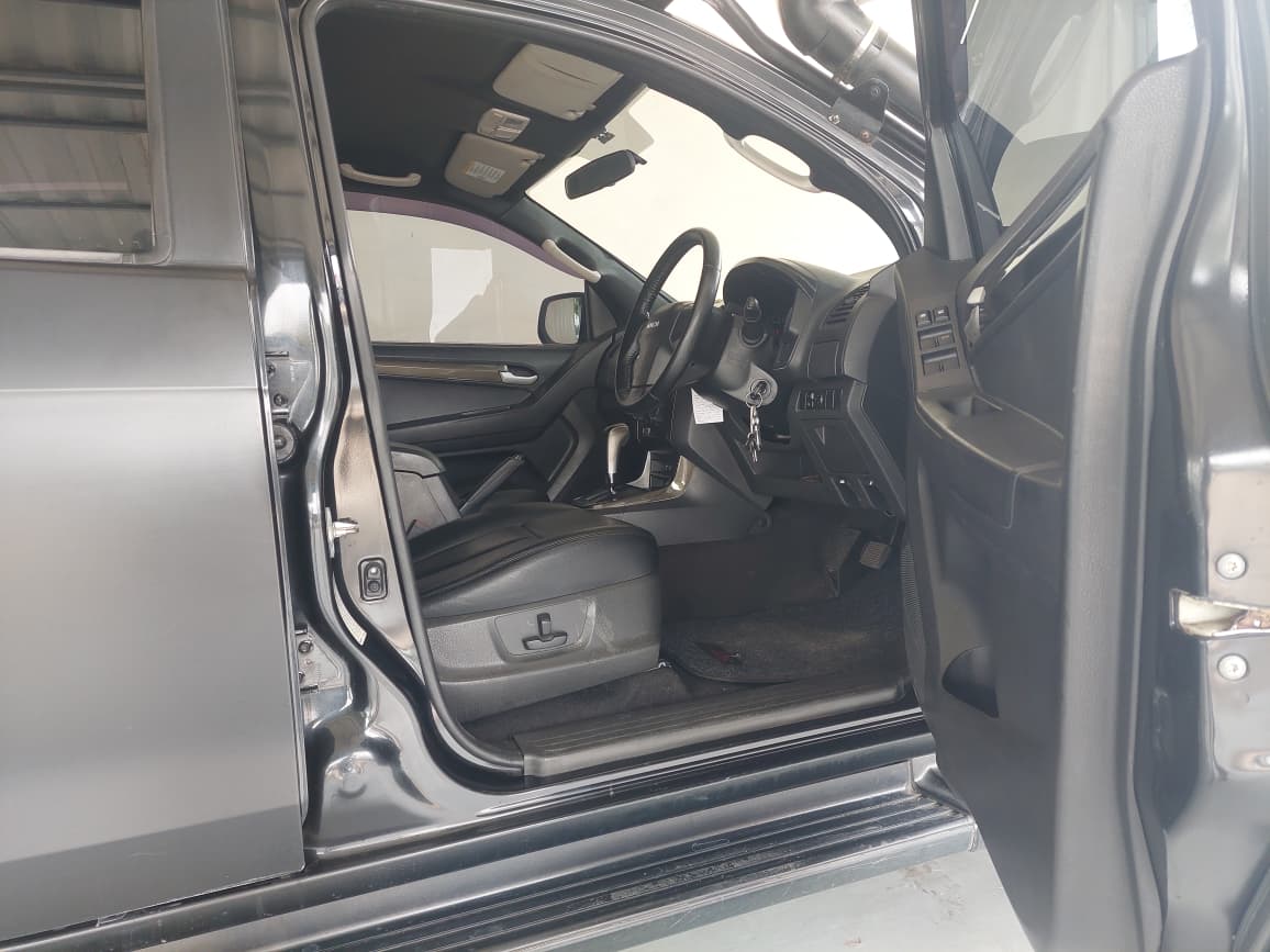 2013/2014 Isuzu D-Maxx 3.0 DC 4X4 A/T