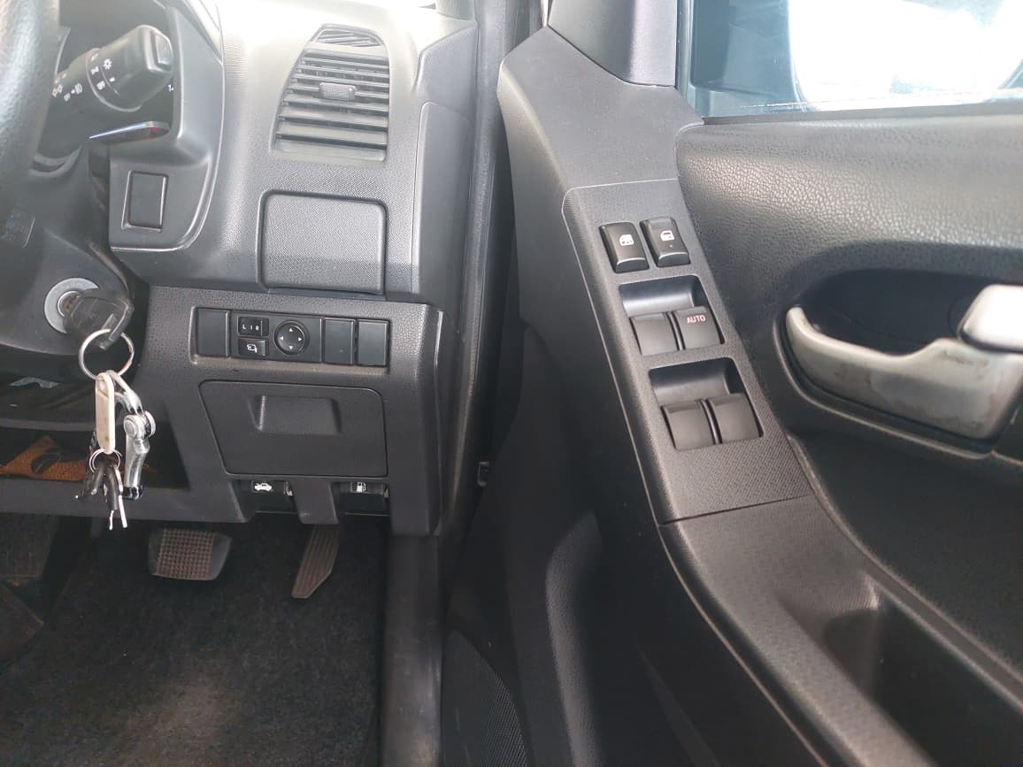 2013/2014 Isuzu D-Maxx 3.0 DC 4X4 A/T