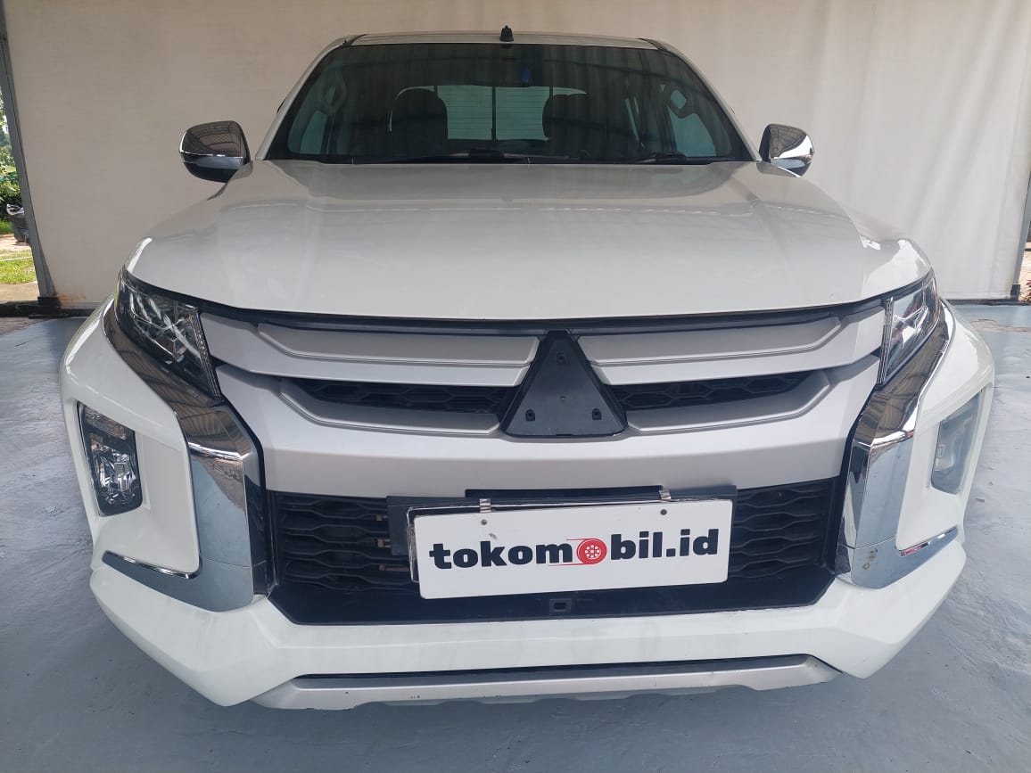 2022 Mitsubishi Triton 2.4 DC GLS 4X4 M/T