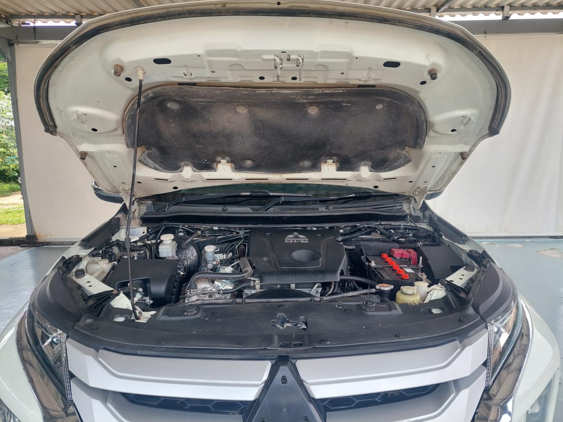 2022 Mitsubishi Triton 2.4 DC GLS 4X4 M/T