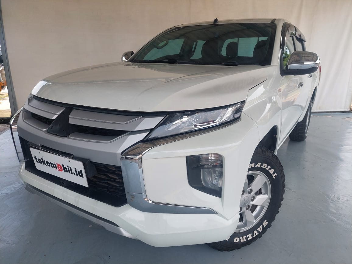 2022 Mitsubishi Triton 2.4 DC GLS 4X4 M/T