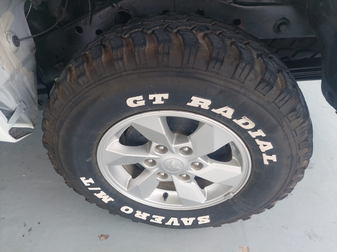 2022 Mitsubishi Triton 2.4 DC GLS 4X4 M/T