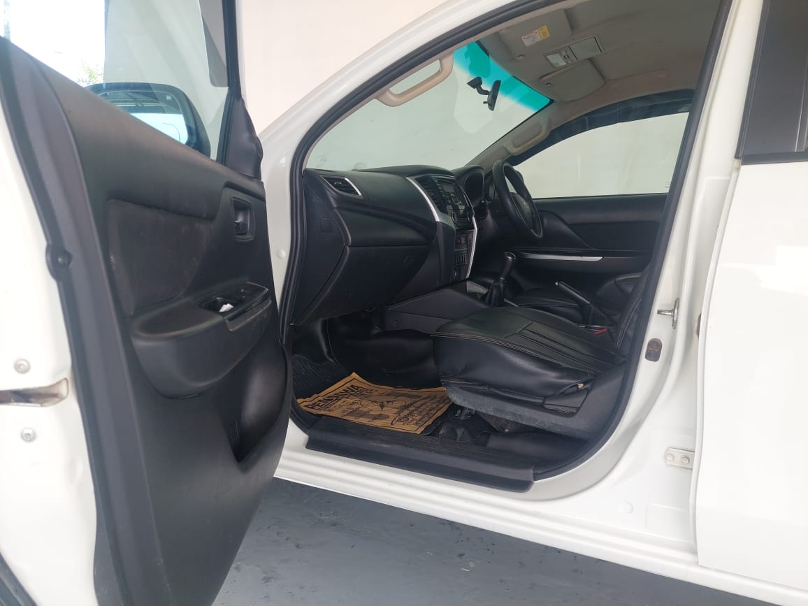 2022 Mitsubishi Triton 2.4 DC GLS 4X4 M/T