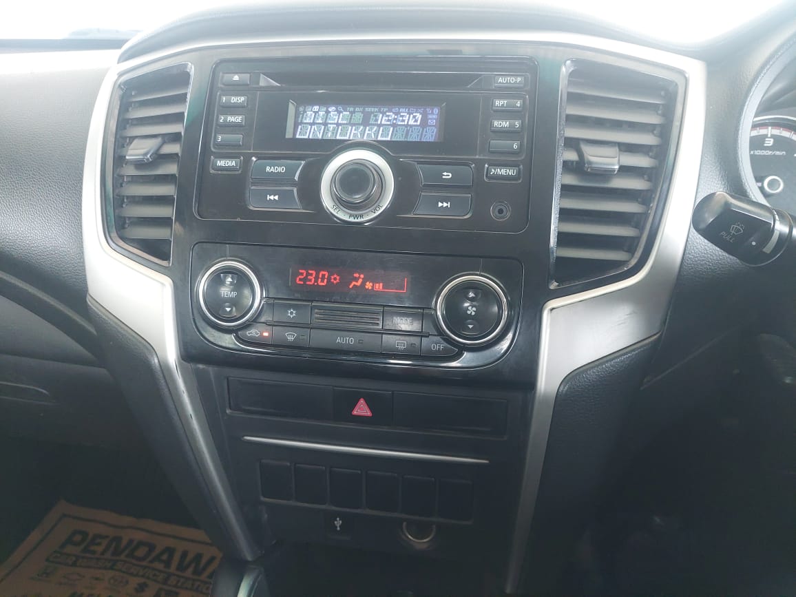 2022 Mitsubishi Triton 2.4 DC GLS 4X4 M/T